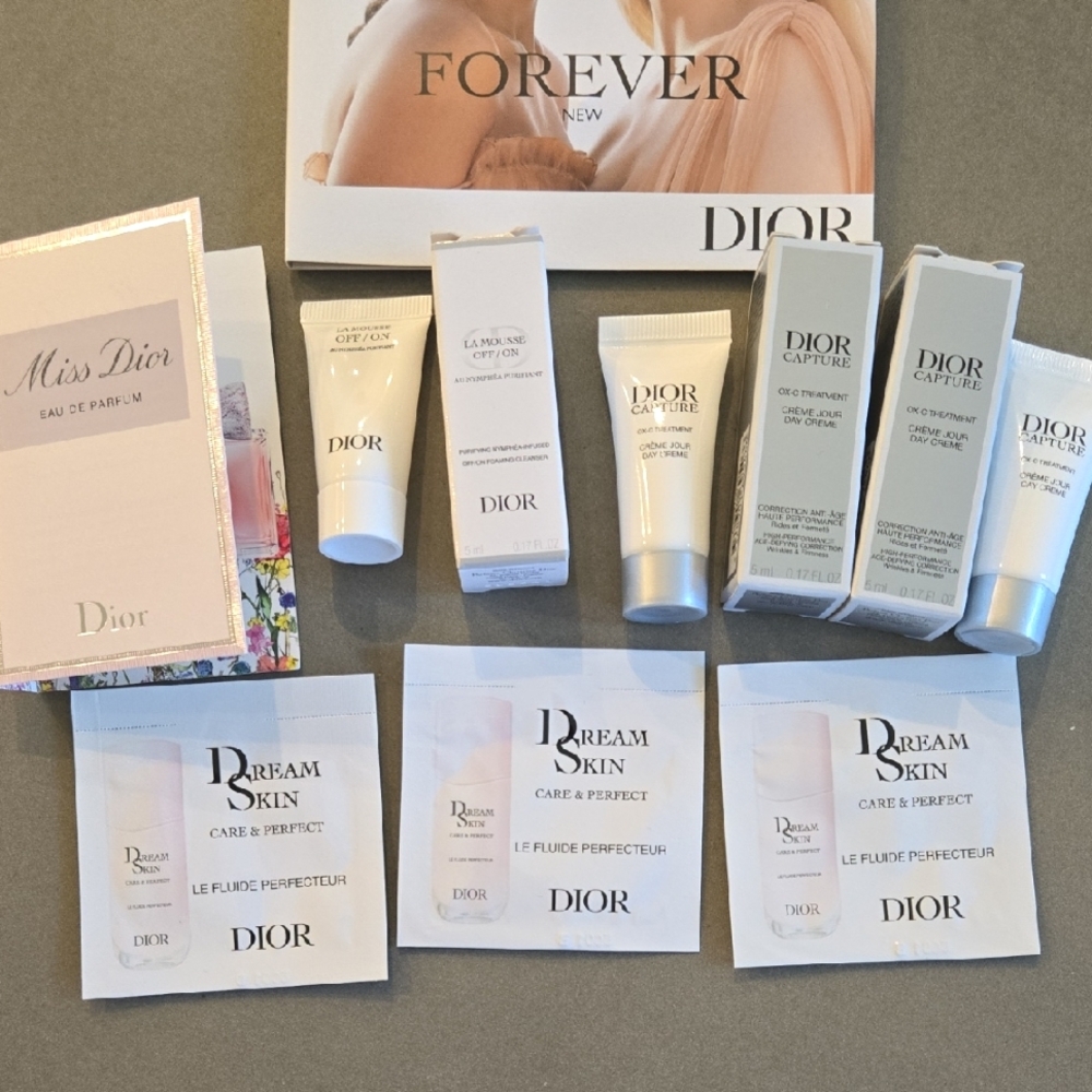 New Never Used Dior Skincare Bundle DREAMSKIN DIOR CAPTURE OX-C TREATMRNT MISS D